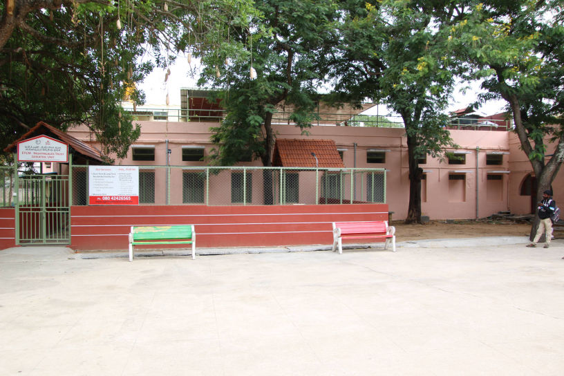 A view of the building from the entrance of ETCM Hospital